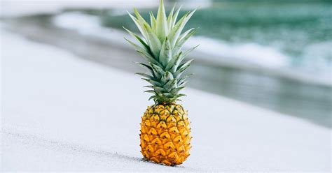 How to Stop Greening Out: Why Pineapples Might Be the Secret to Quantum Physics